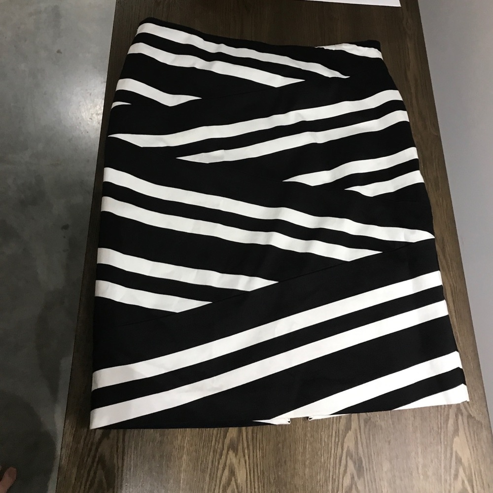 WHBM Cotton Spandex Pencil Skirt